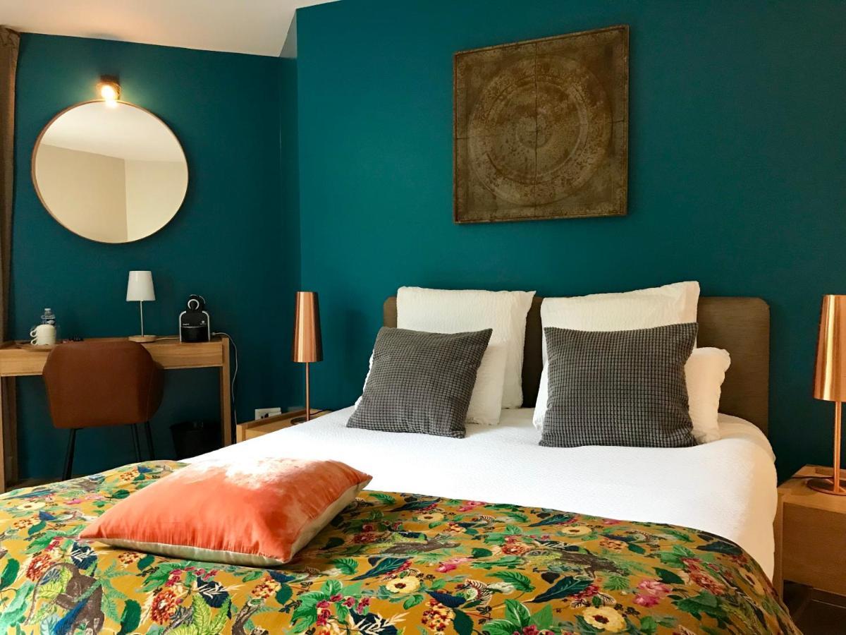 Bed & Breakfast Les Arbres Rouges Sucé